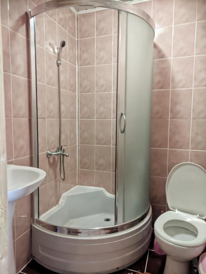 Privat - Kotej Zarinok Hotel Mykulychyn Buitenkant foto